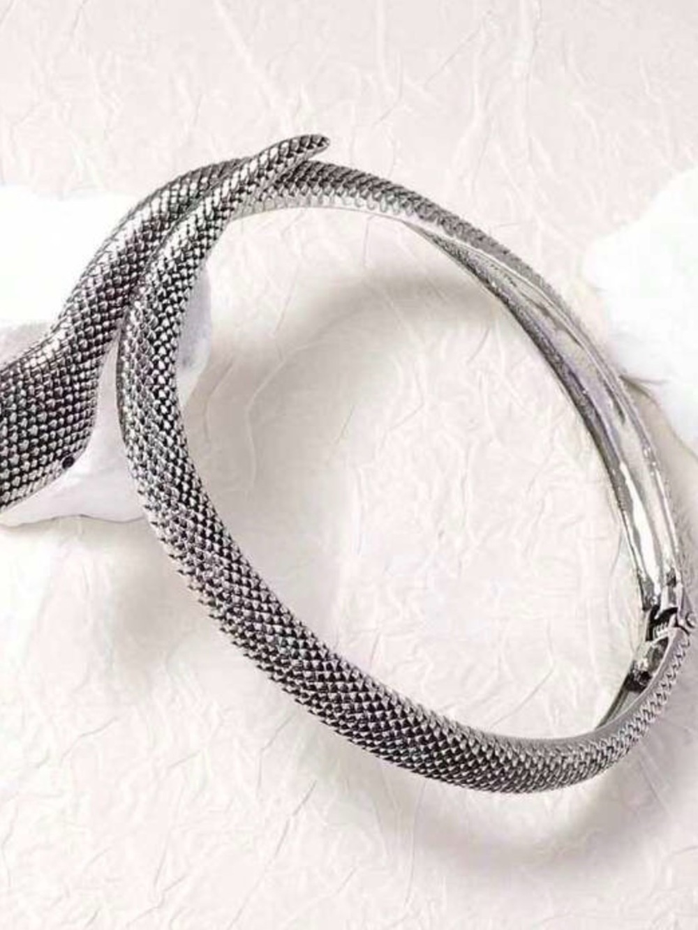 Silver Snake Chain Choker Necklace - Picture 4 of 6